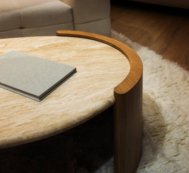 Guía completa para decorar tu salón con formas curvas y materiales orgánicos