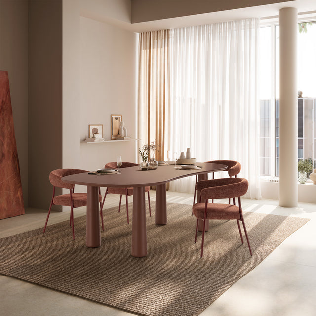 Mesa de comedor Nahia 220 cm Terracota, en ambiente de comedor