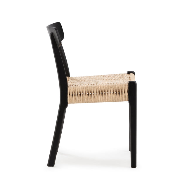 Silla de comedor Biel Negro, vista lateral izquierda desde otro ángulo