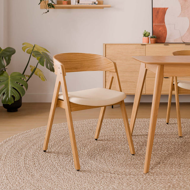 Silla Rina Beige con Patas de madera | vista principal | Somcasa Vlc | 00SL102525