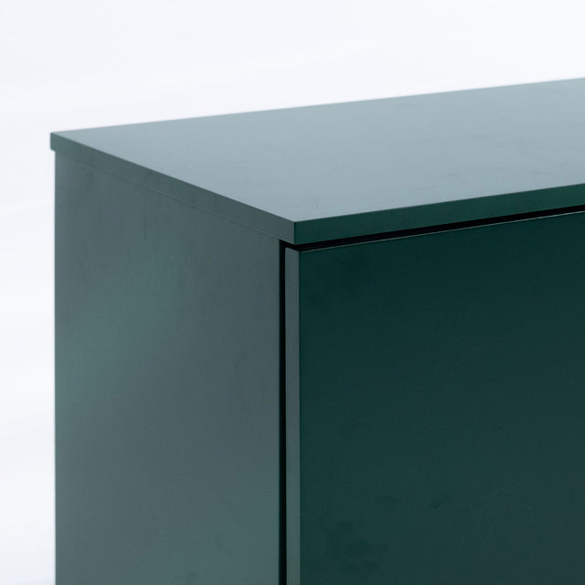 Mueble Auxiliar Nolla 100 Verde Musgo con acabado verde detalle de estilo nórdico