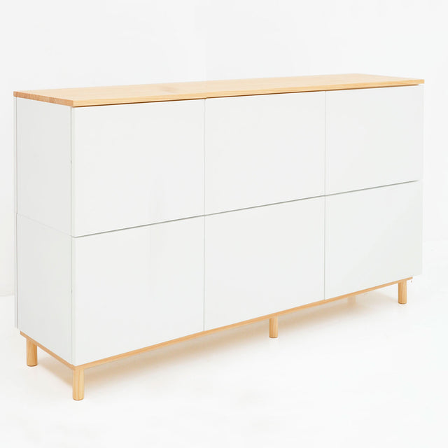 Aparador Nolla 150 Blanco Nórdico con madera natural, acabado blanco vista lateral de estilo nórdico