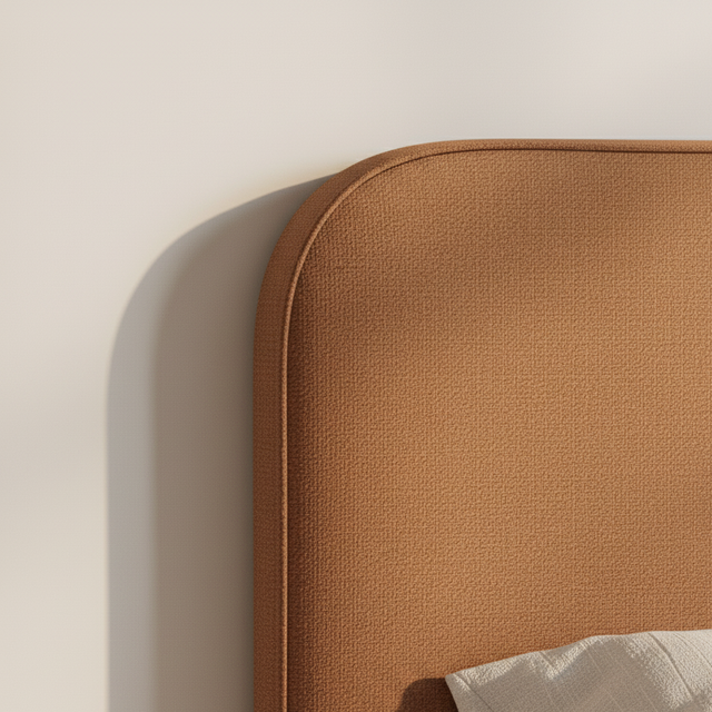Mueble de diseño en madera natural en espacio de estilo nórdico