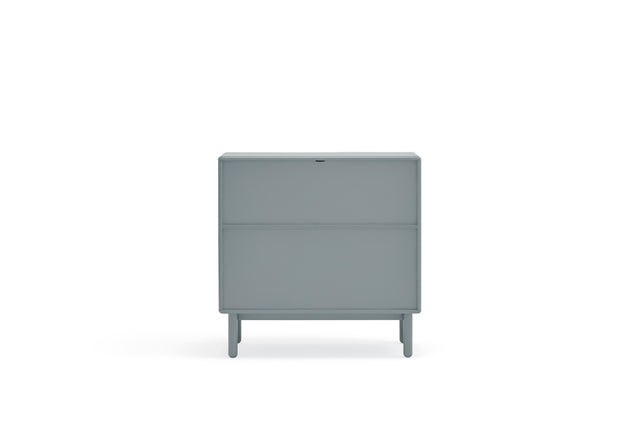 Cómoda Corvo 90 Gris Perla con acabado gris en ambiente de estilo nórdico