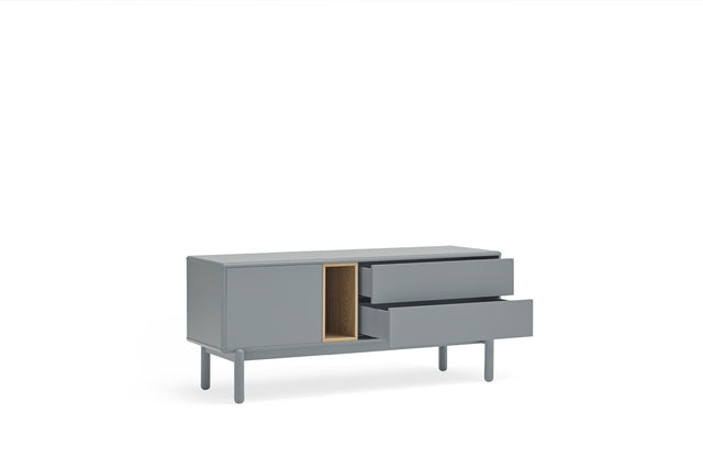 Mueble TV Corvo 140 Gris Perla con acabado gris en ambiente de estilo nórdico