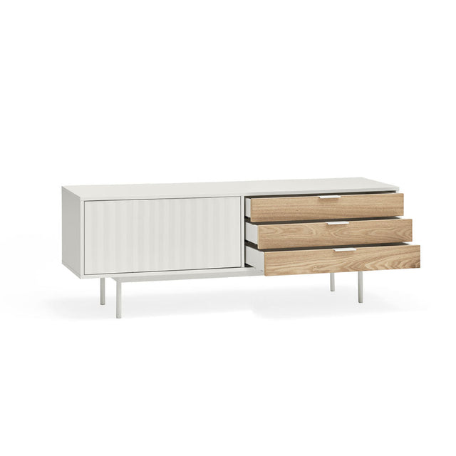 Mueble TV Sierra 140 en ambiente de estilo nórdico