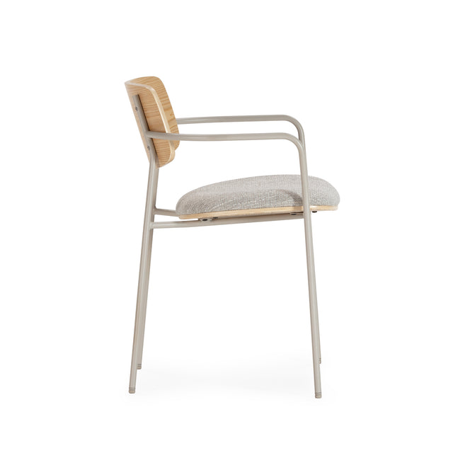 Silla Tapizada Nour Beige & Roble, detalle del diseño
