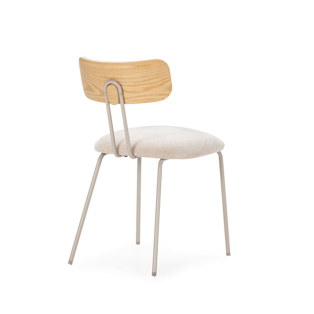 Silla de comedor Olimpia Beige y roble y patas metálicas grises, detalle del diseño