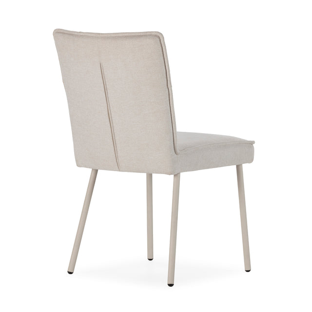 Silla de comedor Vesta Crema y patas crema, detalle del diseño