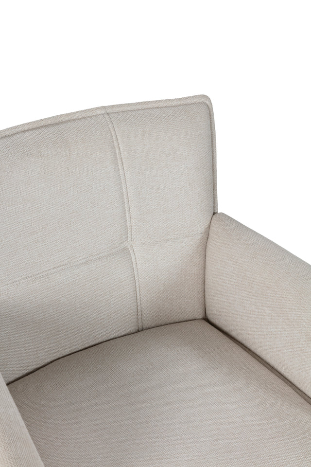 Sillón Vesta Crema y patas crema, vista lateral derecha desde otro ángulo