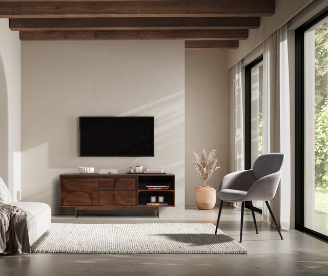 Mueble TV Trisha 145 cm Marron oscuro, en ambiente de salón
