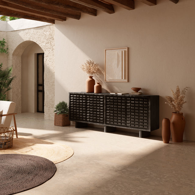 Aparador Inaya 200 cm Negro, en ambiente de salón desde otro ángulo