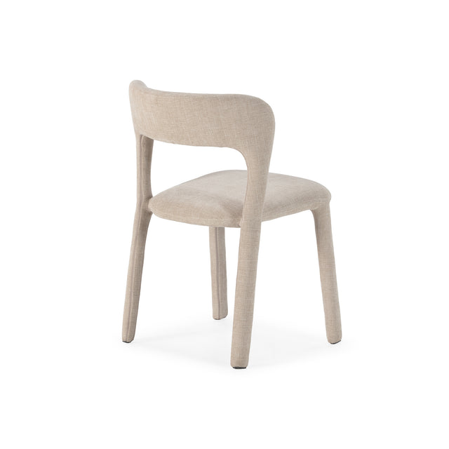 Silla de comedor Lilia Beige, detalle del diseño desde otro ángulo