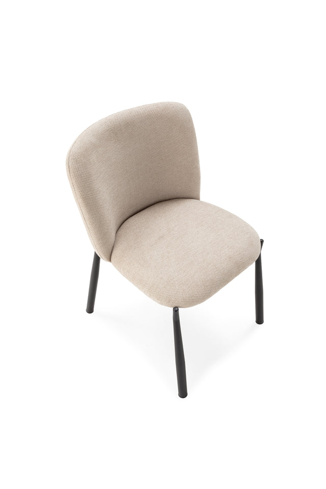 Silla Tapizada Ginny Beige, detalle del acabado