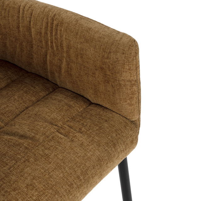 Sillón Naomi Teja, vista lateral derecha desde otro ángulo