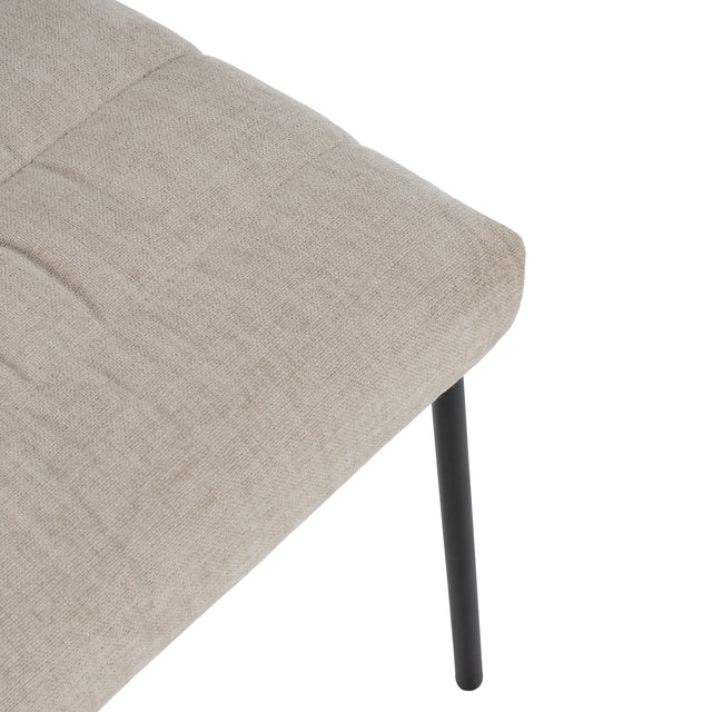Silla de comedor Naomi Beige, vista lateral derecha