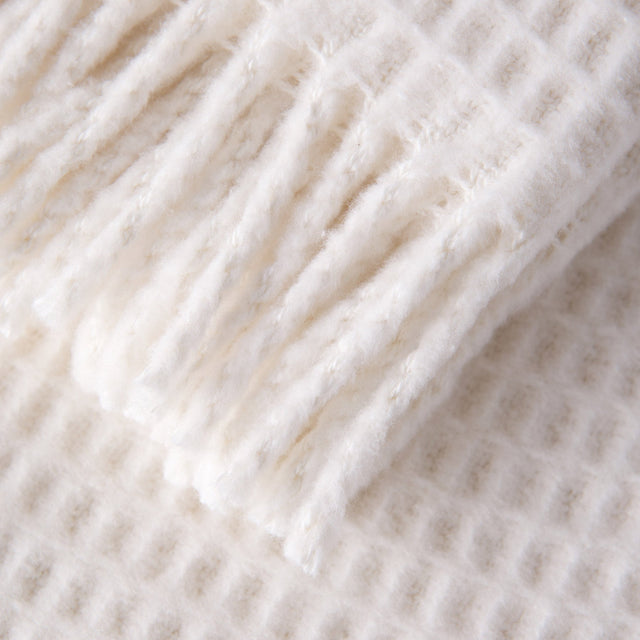 Mueble Manta Basics Waffle Crema con acabado crema en ambiente de estilo nórdico
