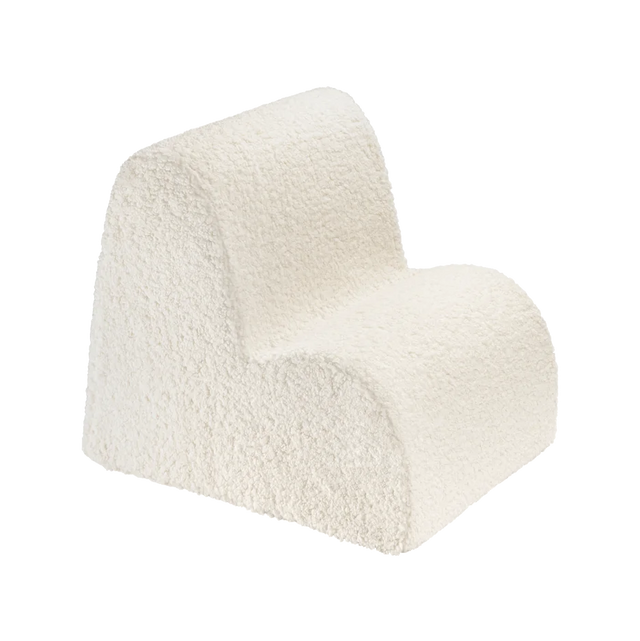 Silla Infantil Nube de Borreguillo Blanca Crema con acabado crema vista principal de estilo nórdico