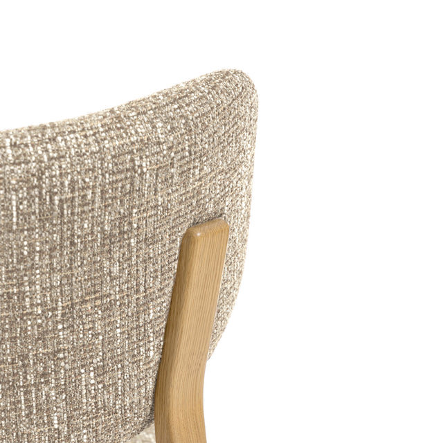 Silla Rumi Taupe Roble con Patas de madera | detalle de acabado | Somcasa Vlc | 00SL125630 | imagen 5