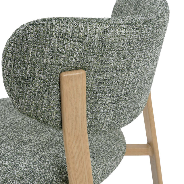 Silla Rumi Verde con Patas de madera | imagen de ambiente | Somcasa Vlc | 00SL125628 | imagen 6