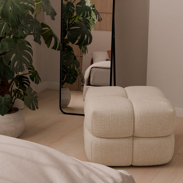 Puff Troy Beige | imagen de ambiente | Somcasa Vlc | 00PF203725 | imagen 6