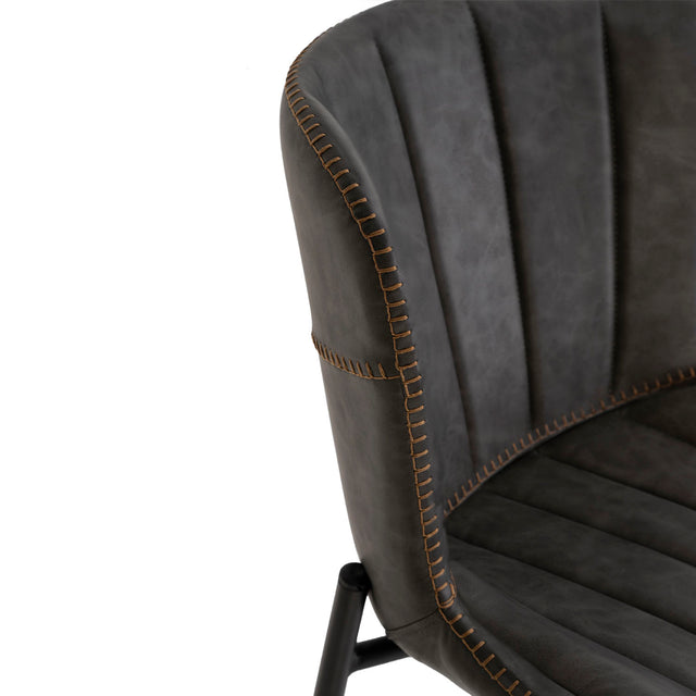 Taburete Bajo Jonas Gris | detalle de acabado | Somcasa Vlc | 00SL128422 | imagen 5