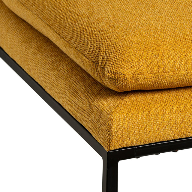 Puff Banqueta Turin Amarillo | detalle de diseño | Somcasa Vlc | 00SF303427 | imagen 3