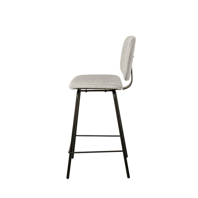 Taburete Bajo Logan Gris claro | detalle de diseño | Somcasa Vlc | 00SL118321 | imagen 3