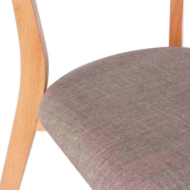 Silla Keira Light Gris con Patas de madera | imagen de ambiente | Somcasa Vlc | 00SL115221 | imagen 6