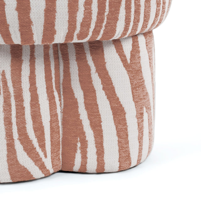 Puff Jay Terracota Terracota | detalle de diseño | Somcasa Vlc | 00PF204534 | imagen 3