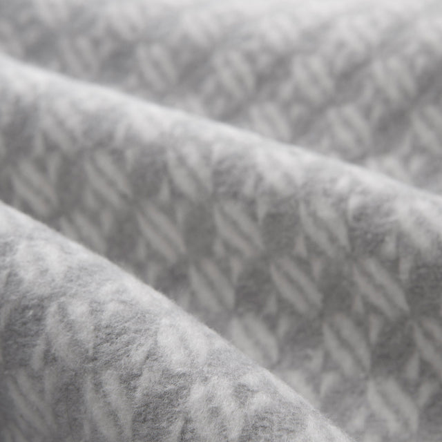 Mueble Manta Nilo Gris Claro con acabado gris en ambiente de estilo nórdico