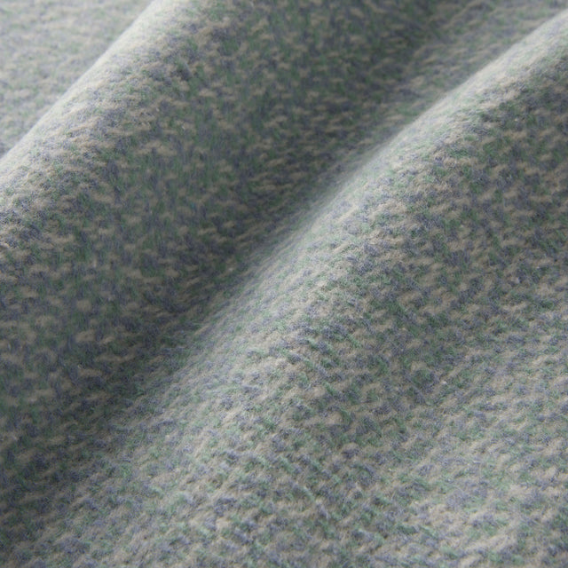 Mueble Manta Rennes Azul Noche en ambiente de estilo nórdico