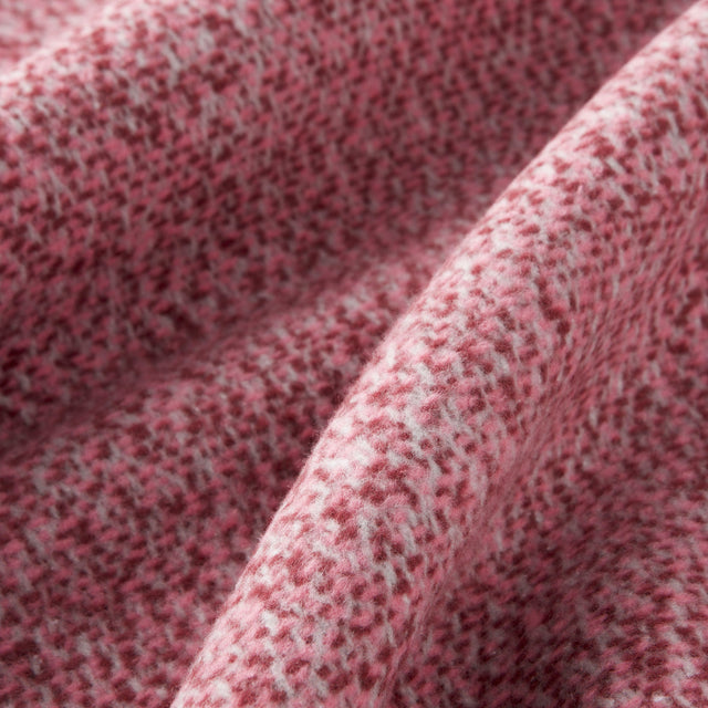 Mueble Manta Rennes Pinkish en ambiente de estilo nórdico