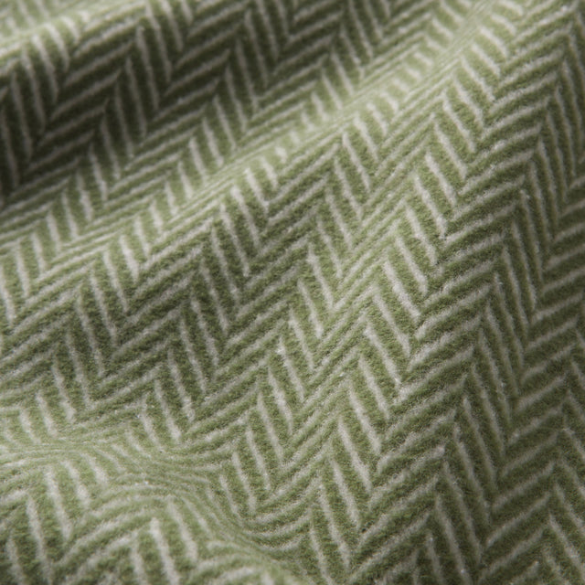 Mueble Manta Skyline 2 Verde Musgo con acabado verde en ambiente de estilo nórdico
