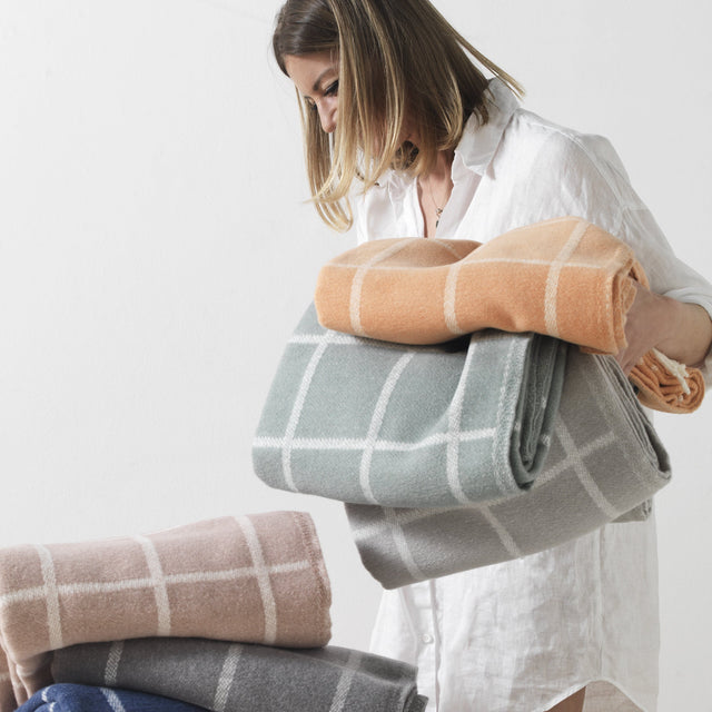 Mueble Manta Square Coral en ambiente de estilo nórdico