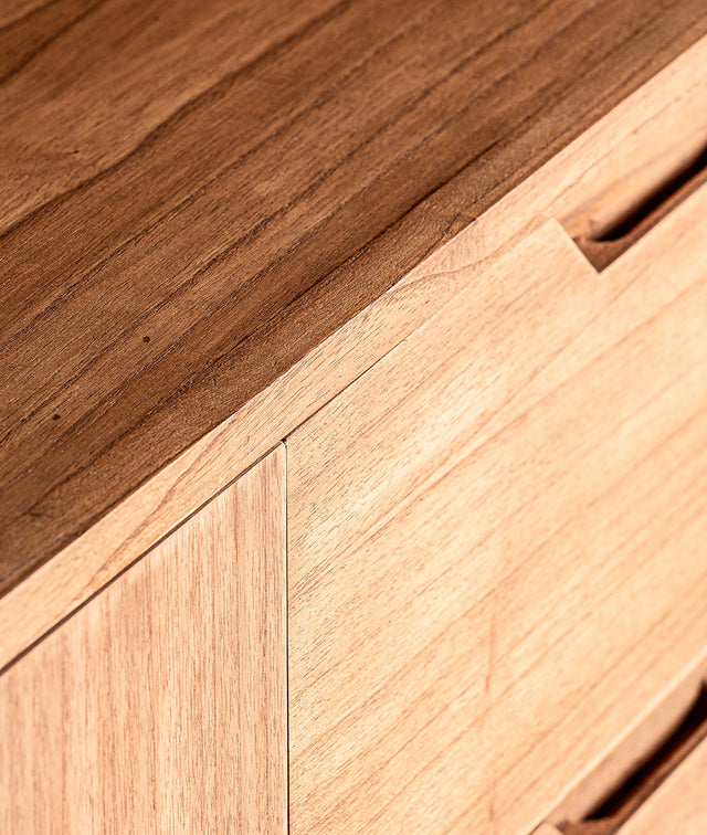 Vista detalle Aparador Moss 160 madera de mindi tapa encimera Kodu Homedesign Slowdeco