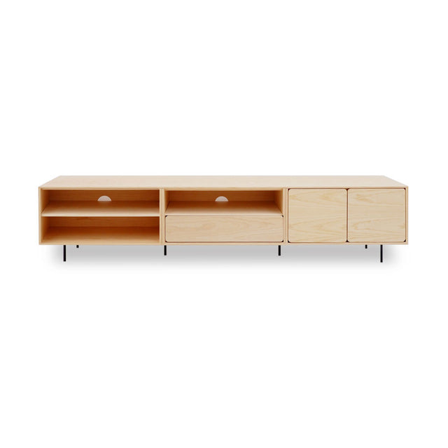 Vista frontal mueble de TV 240 cm Penxat Natural Personalizado 2 Puertas 2 Baldas 1 cajón sobre patas metálicas Slowdeco