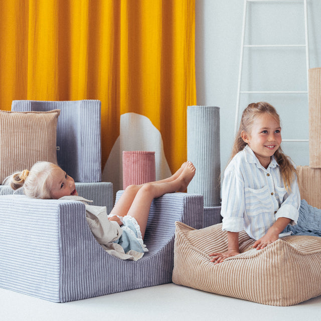 Mueble Set de Juego Arcoíris vista lateral de estilo nórdico