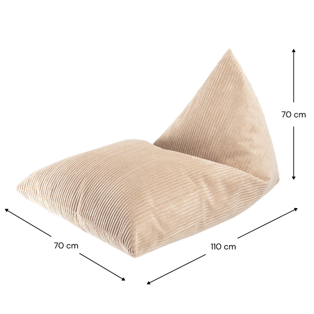 Mueble Puf Tumbona de Pana Beige con acabado beige en ambiente de estilo nórdico