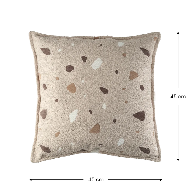 Mueble Cojín Cuadrado de Bouclé & Chenilla Terrazo Beige con acabado beige en ambiente de estilo nórdico