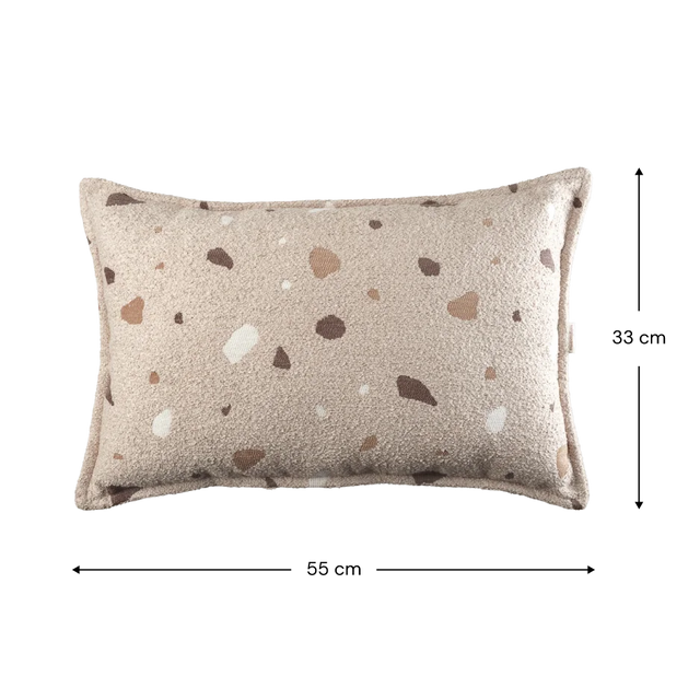 Mueble Cojín Rectangular de Bouclé & Chenilla Terrazo Arena en ambiente de estilo nórdico