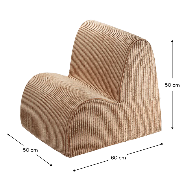 Silla Infantil Nube de Pana Marrón en ambiente de estilo nórdico