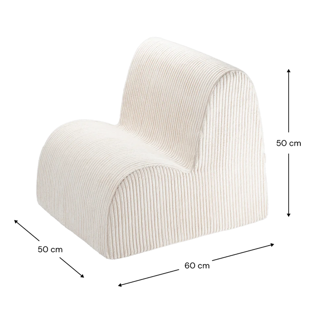 Silla Infantil Nube de Pana Blanca Crema con acabado crema en ambiente de estilo nórdico