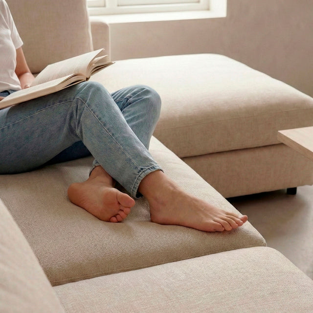 Sofá chaise longue Saint Tropez detalle de estilo nórdico