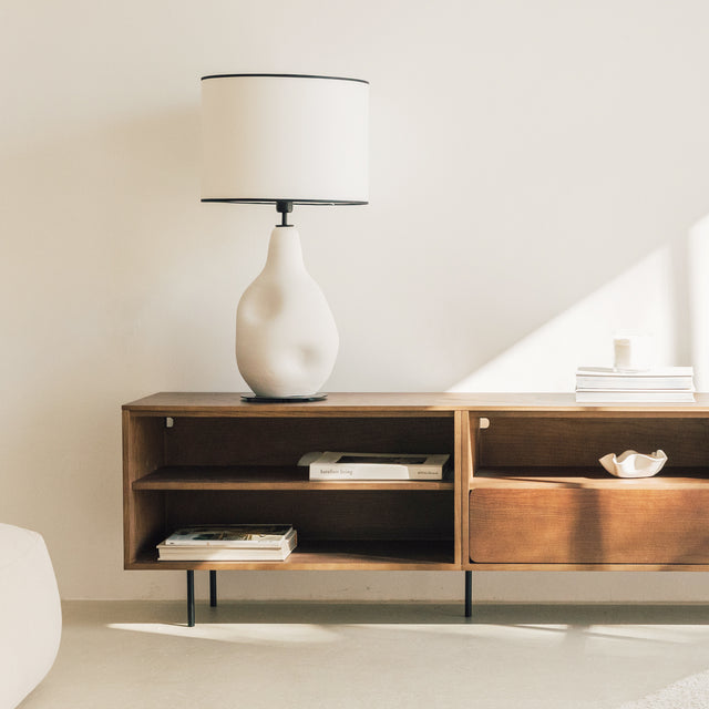 Mesa Lámpara Sobremesa Toscana vista principal de estilo nórdico