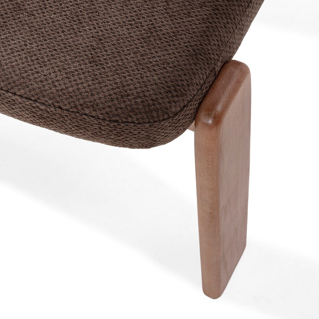 Silla de Comedor Tapizada Nadia Marrón & Roble, detalle del acabado