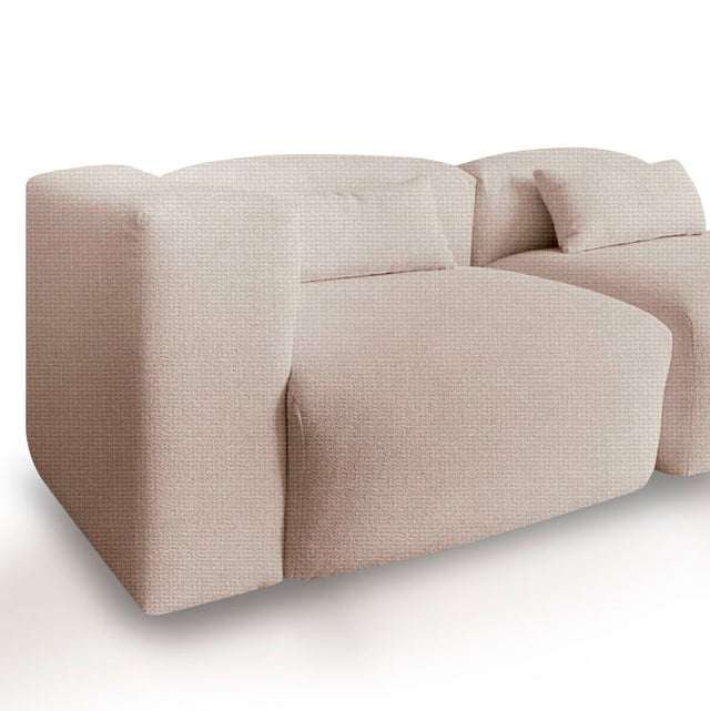 Sofá Modular Nido con acabado blanco en ambiente de estilo nórdico