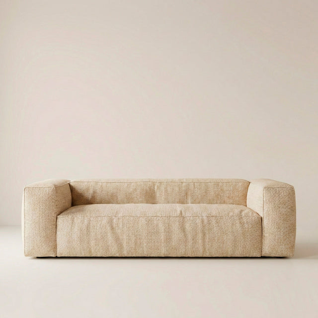Sofá Modular 3 Plazas Cala con acabado beige, tejido en ambiente de estilo nórdico