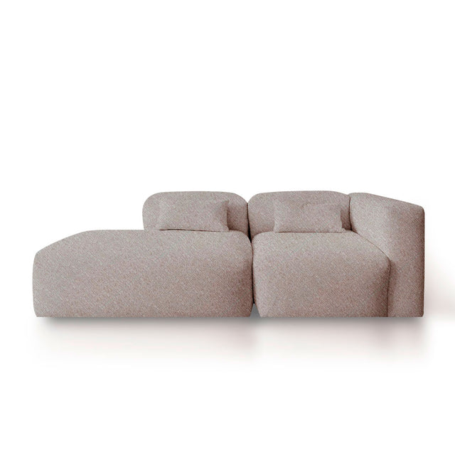 Sofá Modular Nido con acabado gris en ambiente de estilo nórdico