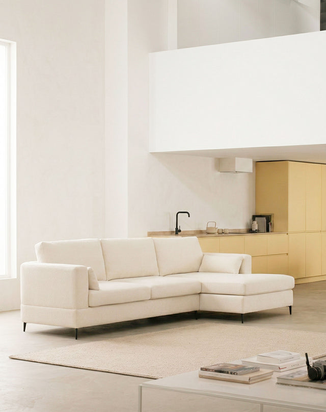 Sofá chaise longue Toledo en ambiente de estilo nórdico